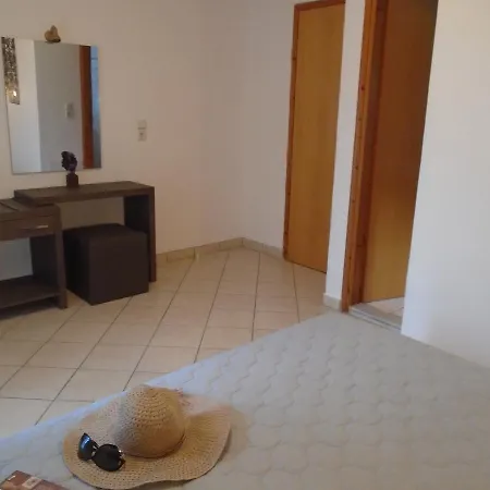 Stella 's Sea Front شقة