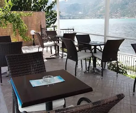 Stella 's Sea Front شقة *