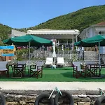 Daire Stella 's Sea Front
