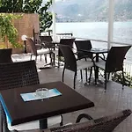 Stella 's Sea Front 公寓 *
